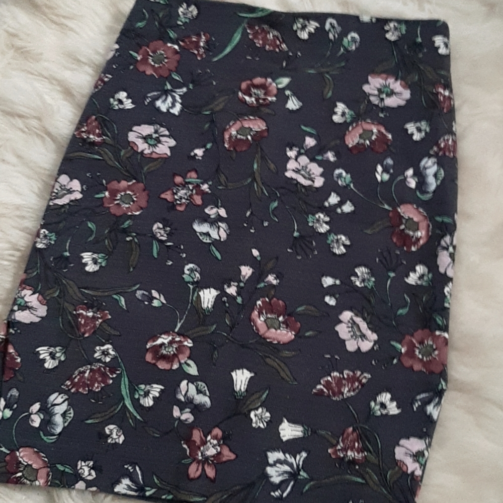 Loft skirt